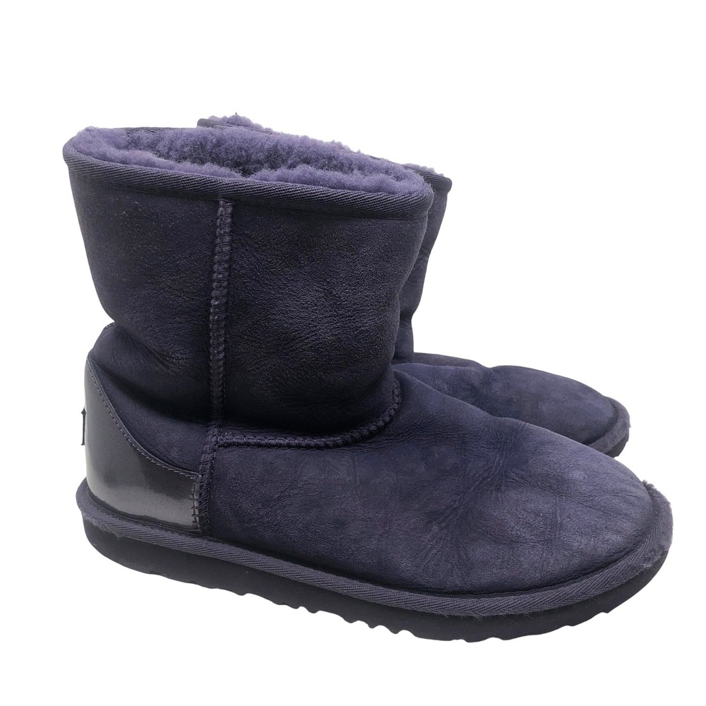 UGG Classic Short Boots Womens 6 Purple Suede Shearling Metallic Heel Cozy Warm